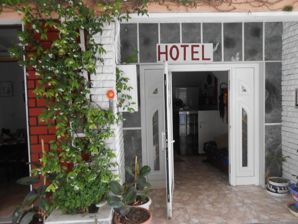 Hotel Germany Paralia Katerinis Bagian luar foto
